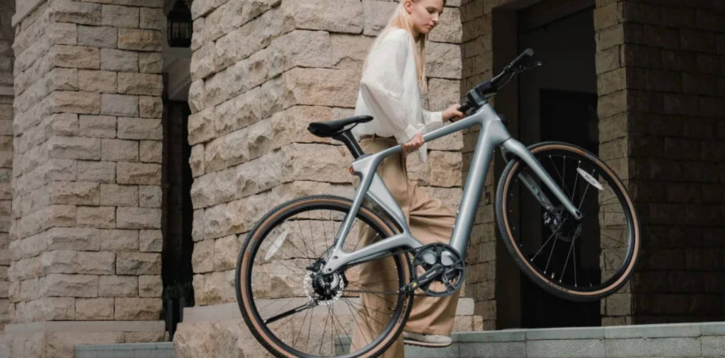 Mejores bicicletas eléctricas ligeras para subir a casa